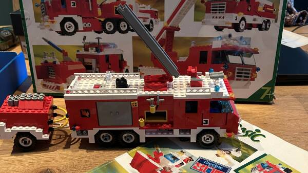TE KOOP : Lego set 735 : basic building set , 517 steentjes, uit 1990